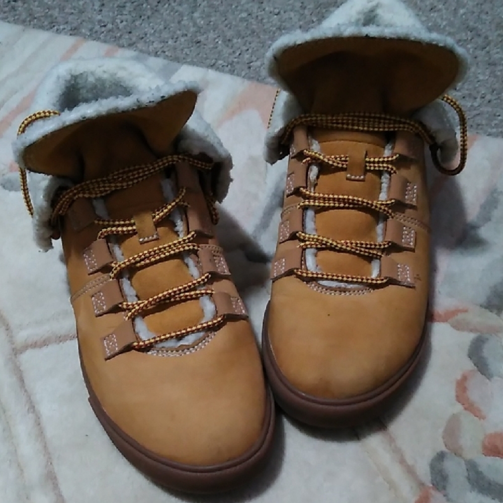 Timberland Winter Boots with Fur Lining